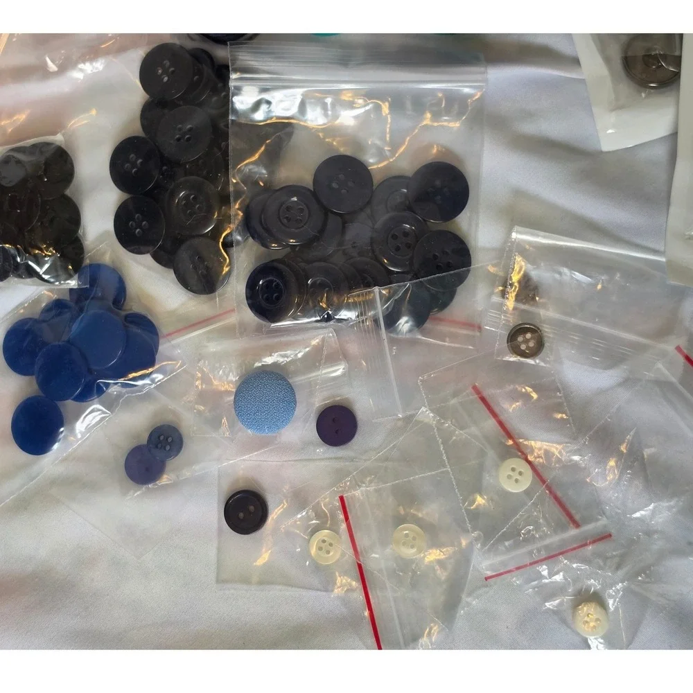 Sewing Notions Lot Dritz Hand Needles Singer ‎ Pins Coats Clark Thread Buttons